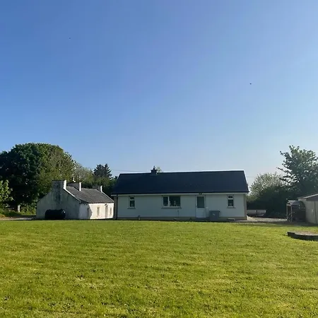 Higgins House * Ballyhaunis